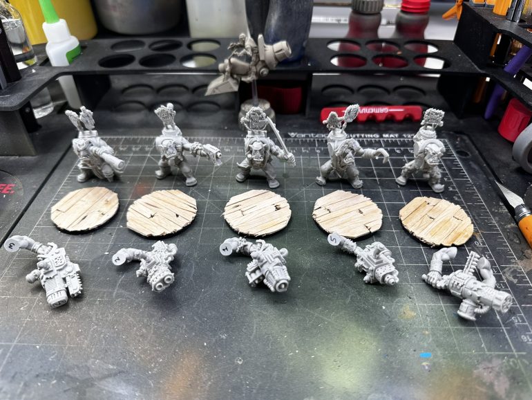 With everything clean and dry and the bases prepped, its time to start painting.