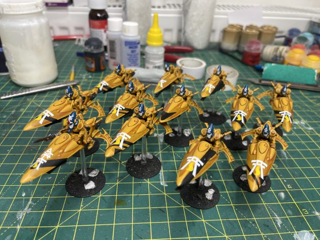 more bikes jetting in