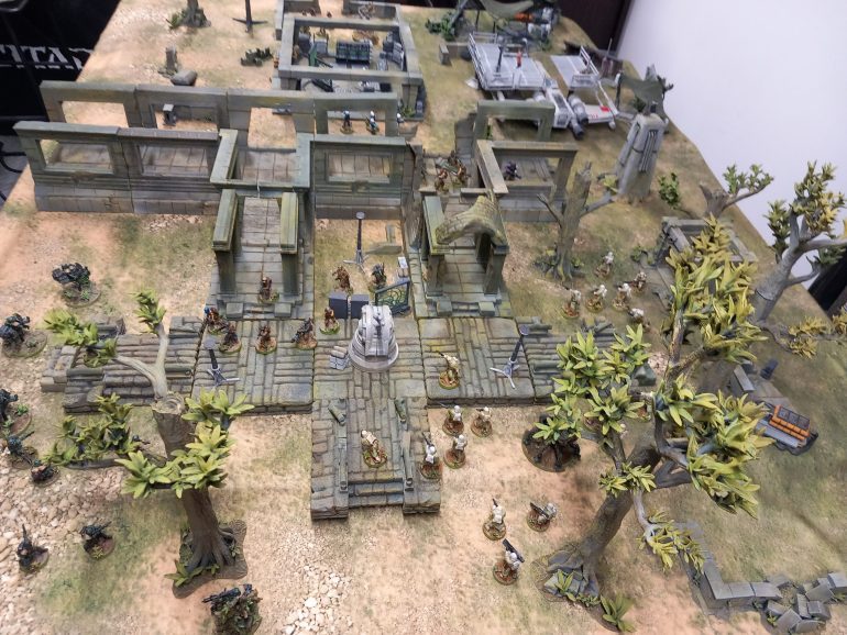 Yavin4 terrain fest table. Last golden button of the year.