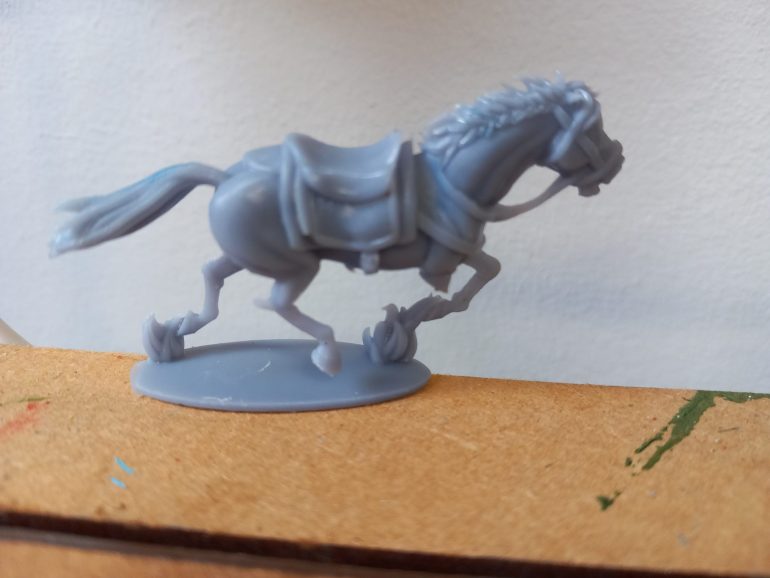During the black Friday deals I got the stl files from wargames Atlantic for ww1 Russian cavalry to help finish that force. I often have problems printing wargames Atlantic minis especially small items like heads but here you can see the horses legs haven't been successful. I added more supports to get it done.