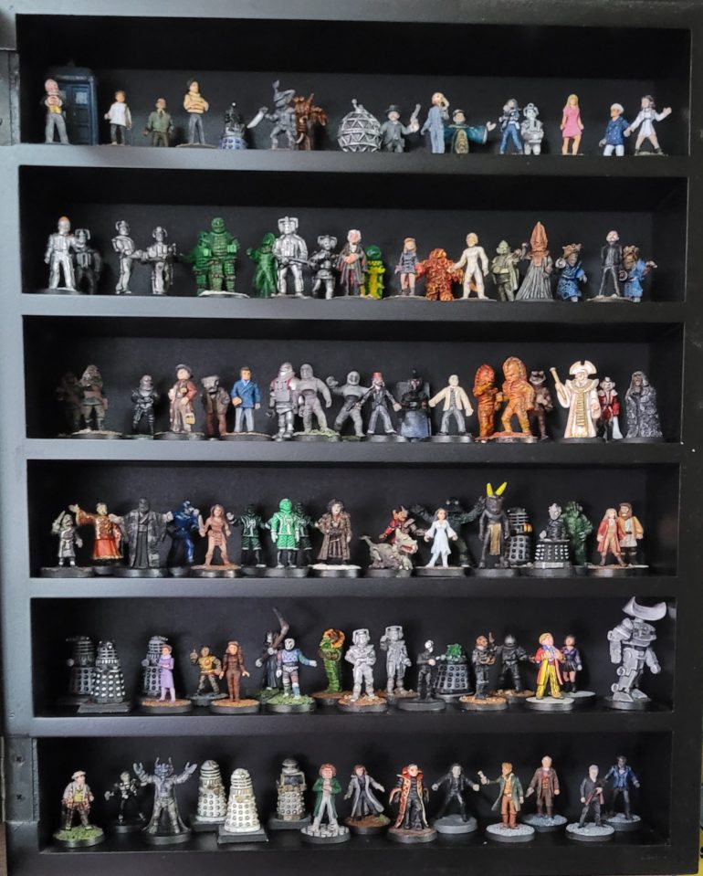 My 28mm Doctor Who collection as it currently stands. The vast majority of these are from Harlequin, but there are a few Crooked Dice models, along with one of the new series Fugitive Doctor from Tangent Miniatures. There's also one model from the old Citadel Miniatures range, see if you can spot it!
