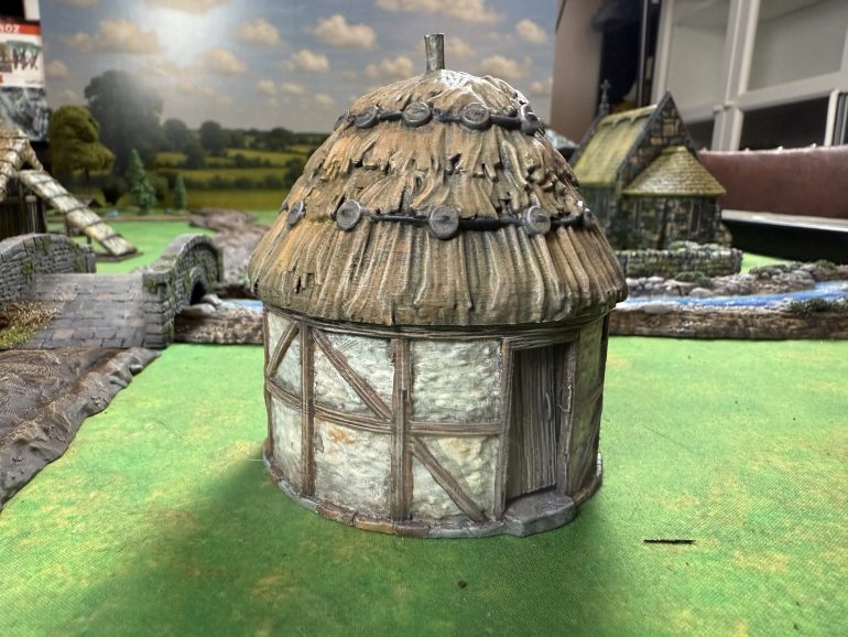 Printable Scenery also offers a ruined version of this house, as they most often do.