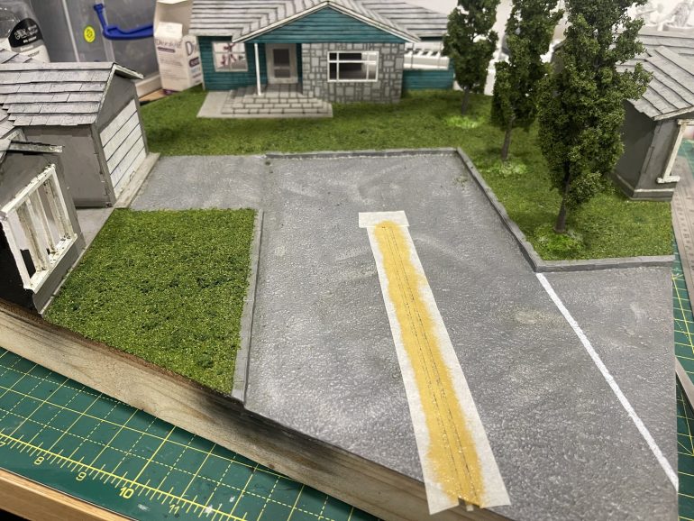 same again but with an off yellow orange