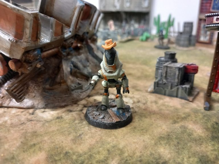 The starlight theatre robot kit comes with two hats one of which i had to put on this protectron as the local sheriff seeking deputies. 