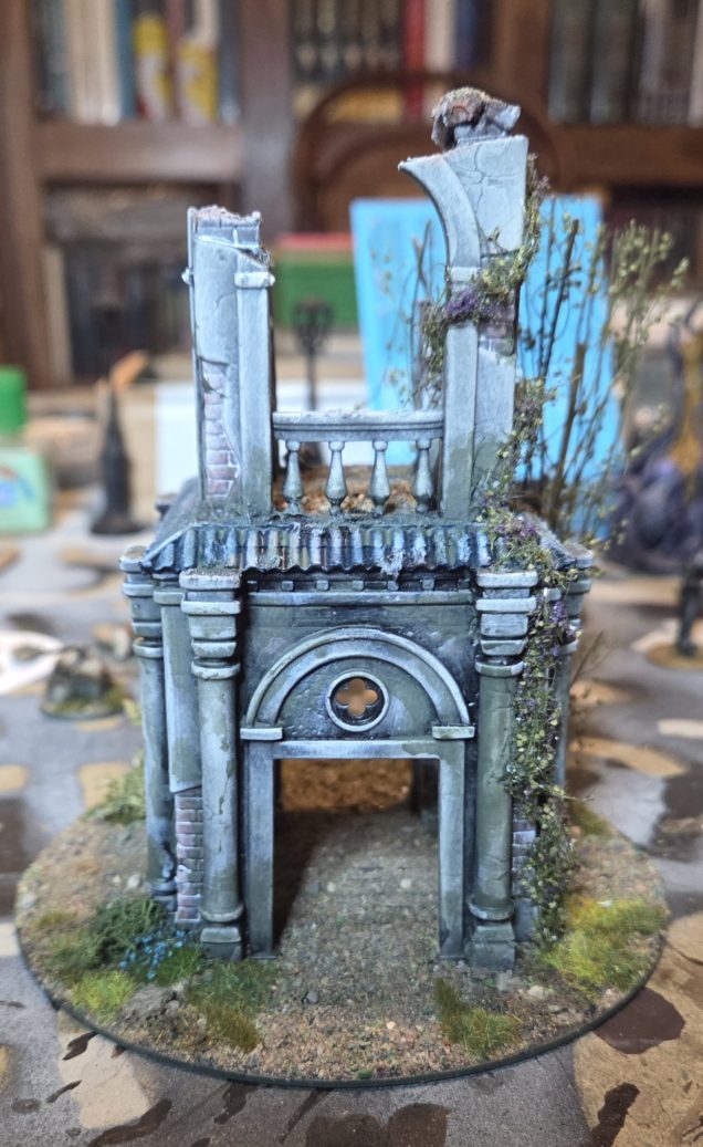 A good view of the ivy.