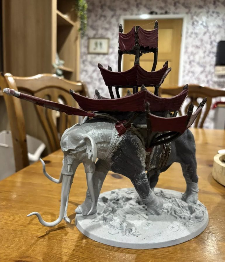 The assembled and part painted Mumak