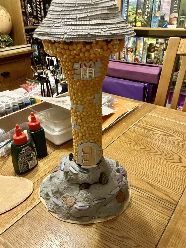 Complete tower with roof