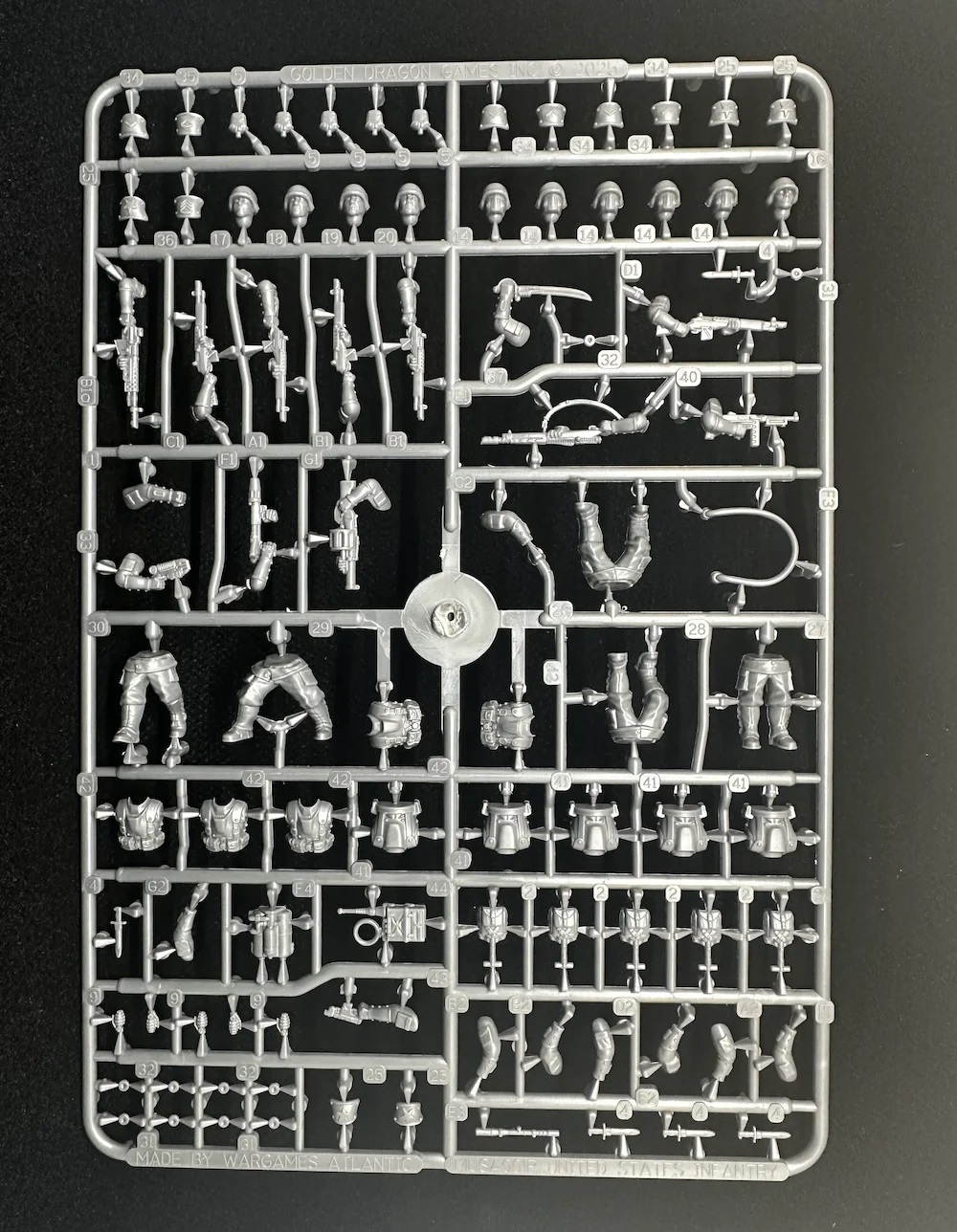 United States GI Infantry - Sprue - Marcher