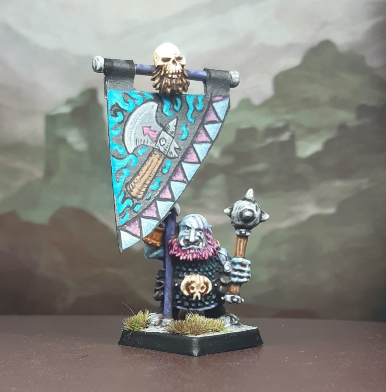 Dwarf Banner Bearer