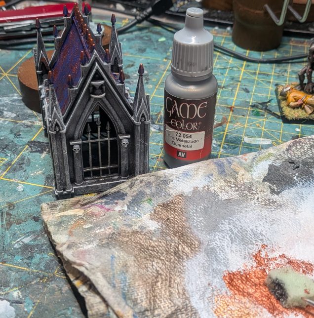 Sponge gunmetal on gates