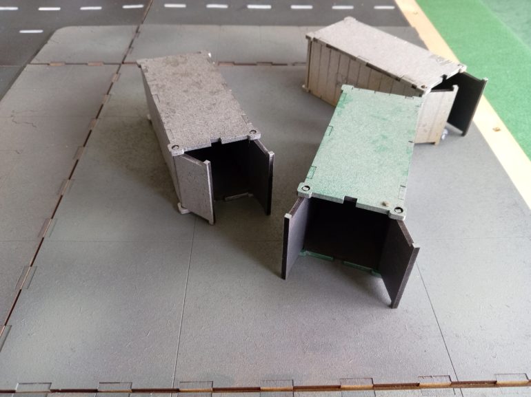 And some MDF containers that I got from TT Combat. The doors do open and close.