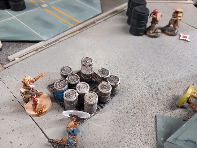 Despite Weedo and krig being shot down they had reached their objectives. Or ka gad to do was reach lara and morins. He was the last nan standing but after laying down some shots to keep the mimban raiders heads down ka secured ghe objective 