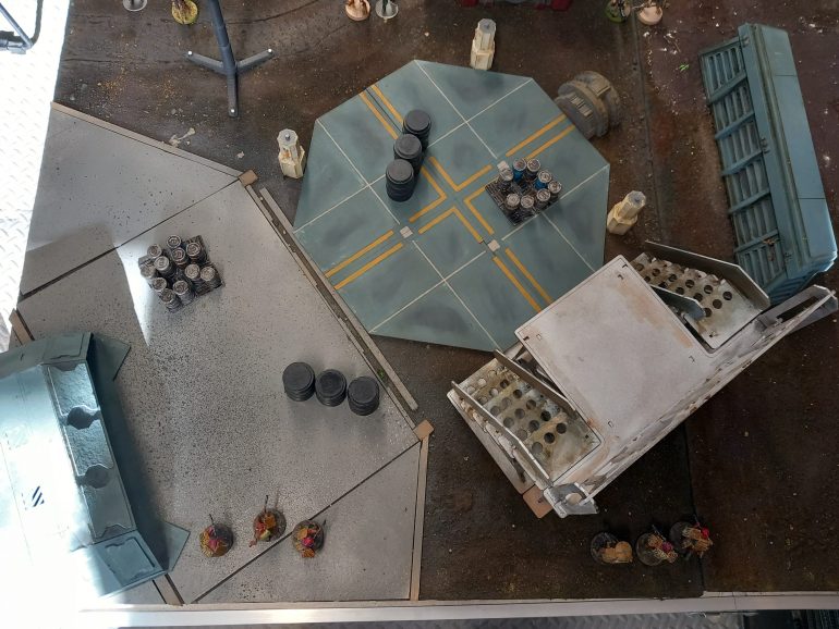 To full fill their contract the crew had to patrol the depot by approaching three separate points. The early morning gloom has made visibility poor with a minimum range for spotting raider activity although laser blasts would give away any positions.