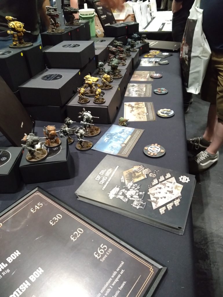 The sales table at Salute and the demo table enticed me to pic up the Skirmish box with two minis in.