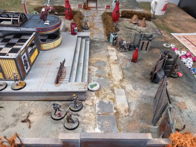 Our final skirmish also in the safari adventure saw a reduced pack trying to assault the operators who used the cover of a diner to win this one. I did well in these games and my opponent carried on using ploys to adress the imbalance once he started loosing men.