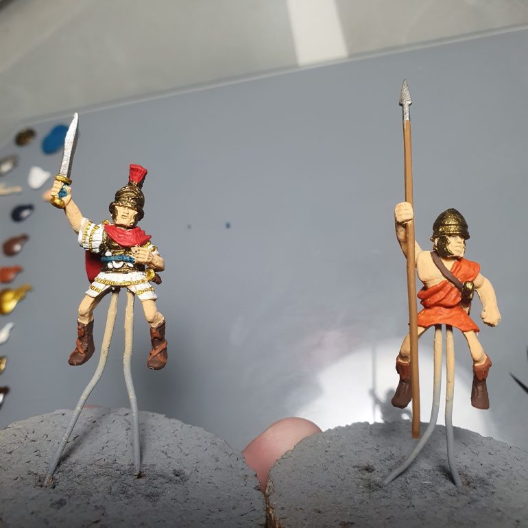 Step 4, Tribune & Banner Bearer, Tribune