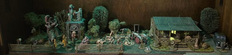 My display shelf is getting rather full. With the next completed models I will have to split the models between two shelves.