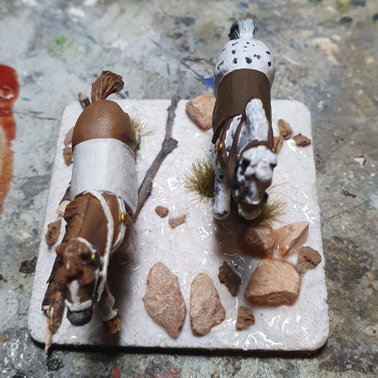 Step 5, Horses, Tribune