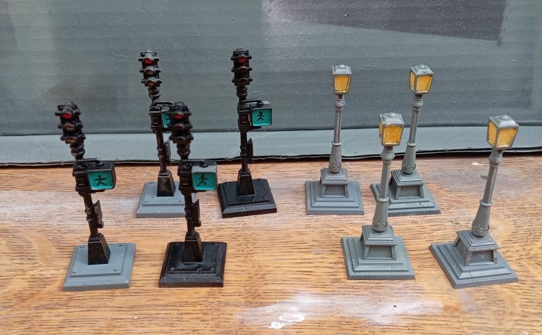 Painted the lamps yellow to imply they are lit if I'm running a battle and want to imagine it's night.