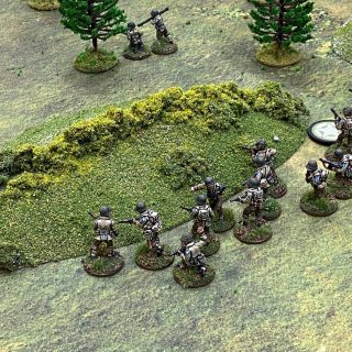 Chain of Command Learning games