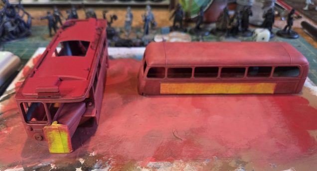 The body work was then drybrushed up with AP Pure Red, AP Fiery Vermillion, then adding AP Barbarian Flesh until i was happy with the contrast. 