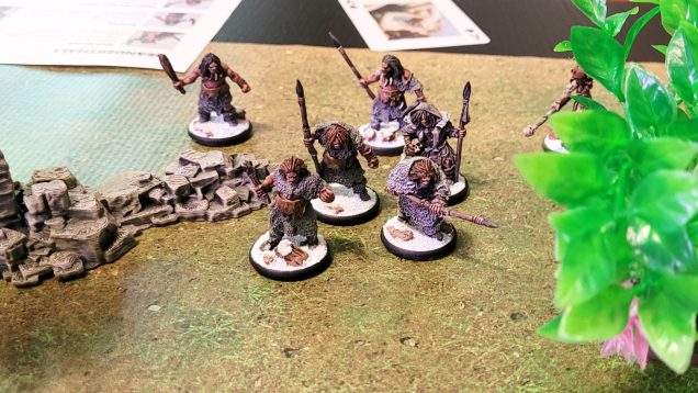 A unlikely group of neanderthals arrive to threaten the Aztecs -- maybe they were frozen in a cave and recently thawed...