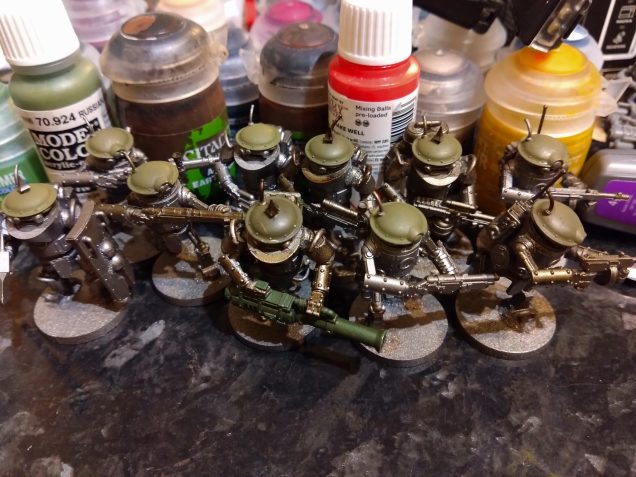 I loved the Automatons I saw on the Of Oil and Iron page. I hoped they were being sold at 15mm, but they were 32mm instead. There are no infantry in the game, but I enjoy the aesthetic of this universe so much I put in my order.
