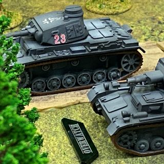 Chain of Command Learning games