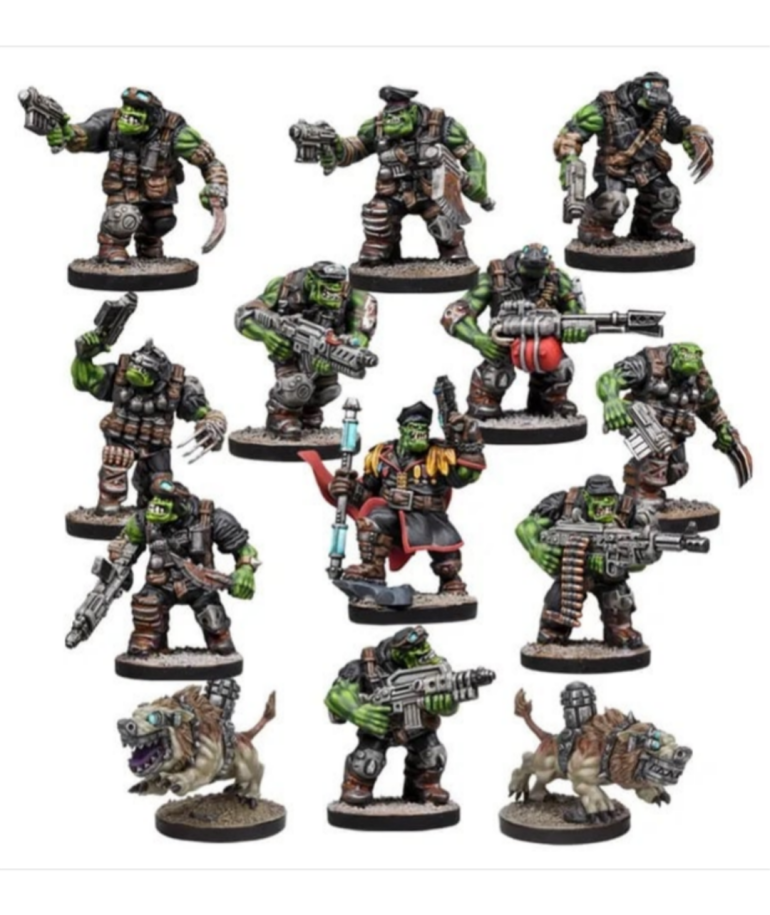 The Mantic Games Ork Marauder Commandos are a cheaper alternative to the regular 40K Kommandos, but they are missing some of the character of the GW models. I wanted two squads of Kommandos, but the Killteam is out of print and expensive and the regular box is out of stock in most places. I bought a box of Mantic Commandos...