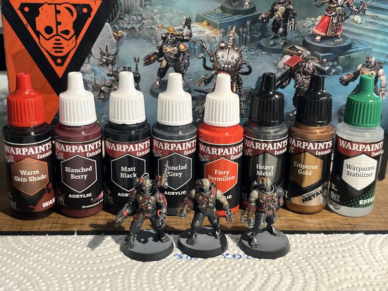 Base coats on. These models are painted almost exclusively with the paints from the Army Painter John Blanche Masterclass sets 1 and 2.