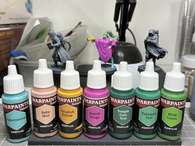 Propaganda Hacker. Base coats down