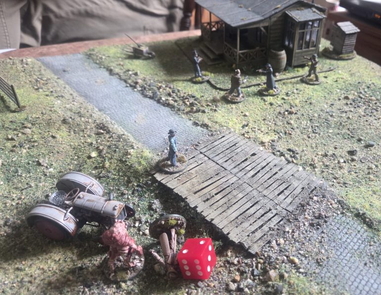 A scuffle breaks out around the Major Mythos location whilst in rhe foreground my cognitive auditor is taken out by the unmade, dropping two fragments ready to be collected by one of the cults thugs next turn.