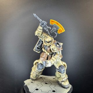 Finishing the Zaku!