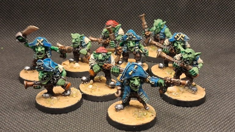 Picked these cheeky chaps up from meridian miniatures should make a great meat sheild for the bigger orks 