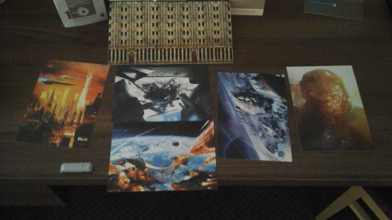 The Hawkwargames goodie bag - 1 bus, 1 building and 5 cool art print