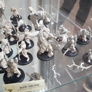 Huge Miniatures and Starter Sets From Mierce