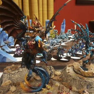 Khorne & Tzeentch Combine In Blue For Unique Mashup