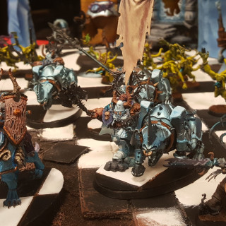 Khorne & Tzeentch Combine In Blue For Unique Mashup