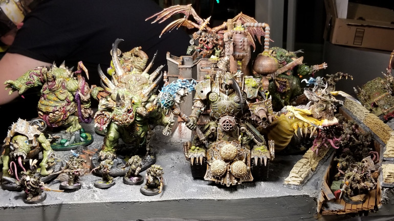Gribbly, Oozy, Goozy Minis From The 40K Parade of Armies