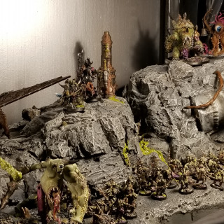 Gribbly, Oozy, Goozy Minis From The 40K Parade of Armies