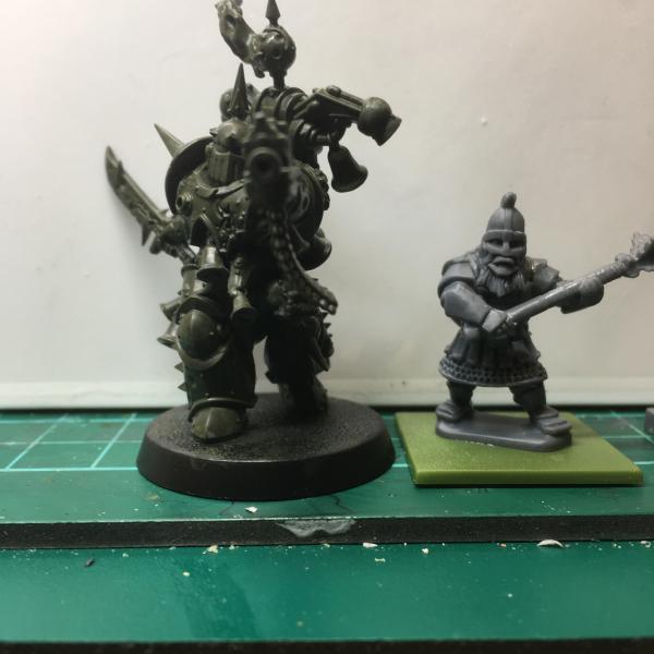 Dwarf v Plague Marine