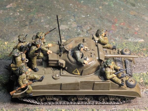 M4A4 - tank riders